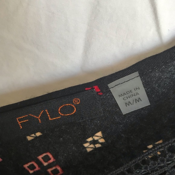 Blouse - Picture 3 of 4